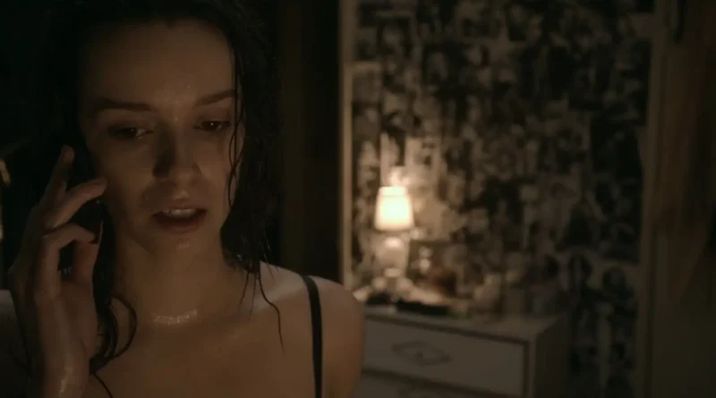 Sarah calls Astraeus Pictures in "Starry Eyes".